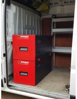 Bloc Tiroirs Pour Véhicule Utilitaire TrekDror 980x1105x200 | TKD2 - Armorgard | IFD Outillage 11 Bloc Tiroirs Pour Véhicule Utilitaire TrekDror 980x1105x200 | TKD2 - Armorgard | IFD Outillage -Chantier Atelier Soldes Boutique bloc tiroirs pour vehicule utilitaire trekdror 980x1105x200 tkd2 Armorgard 5