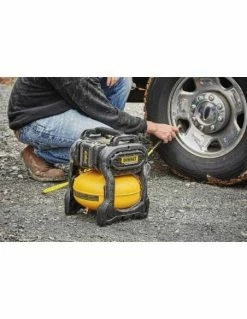 Compresseur XR FLEXVOLT 54V 2Ah Li-Ion Brushless 10 Litres - DCC1054T2 - Dewalt | IFD Outillage -Chantier Atelier Soldes Boutique compresseur xr flexvolt 54v 2ah li ion brushless 10 litres dcc1054t2 dewalt 3