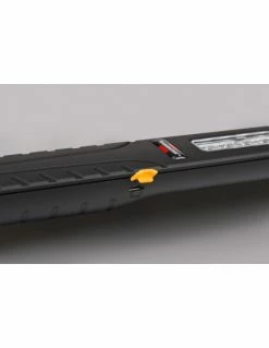 Brennenstuhl Brennenstuhl Lampe Torche 10+1 LED Rechargeable 400+80 Lumen IP40 | IFD Outillage -Chantier Atelier Soldes Boutique lampe torche 101 led rechargeable 40080 lumen ip40 2